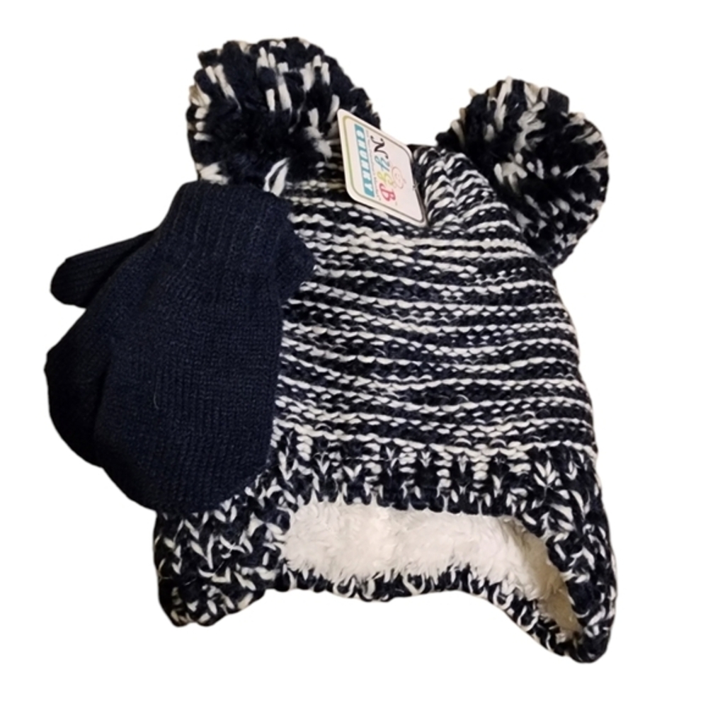 Hat and mitten set